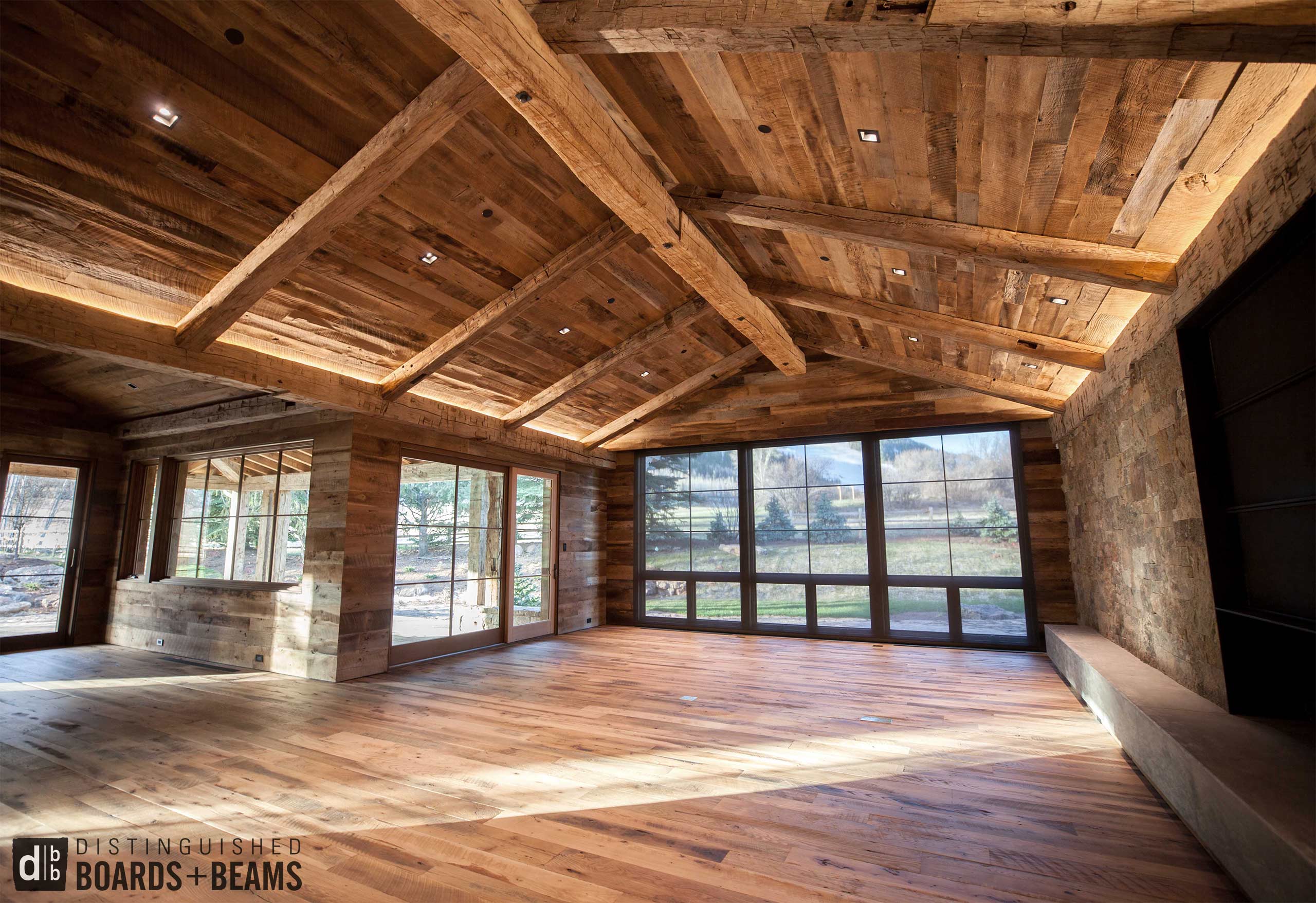Best Reclaimed Wood Products to Use in Your Next Project | Distinguished  Boards and Beams